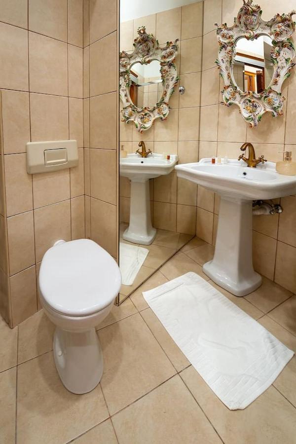 Royal Heritage Apartment In Split Center Kültér fotó